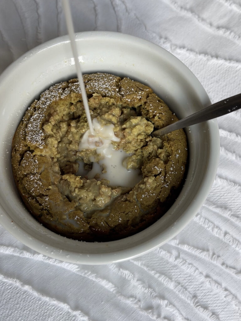 Gingerbread Baked Oats Recipe (Without Ginger!)